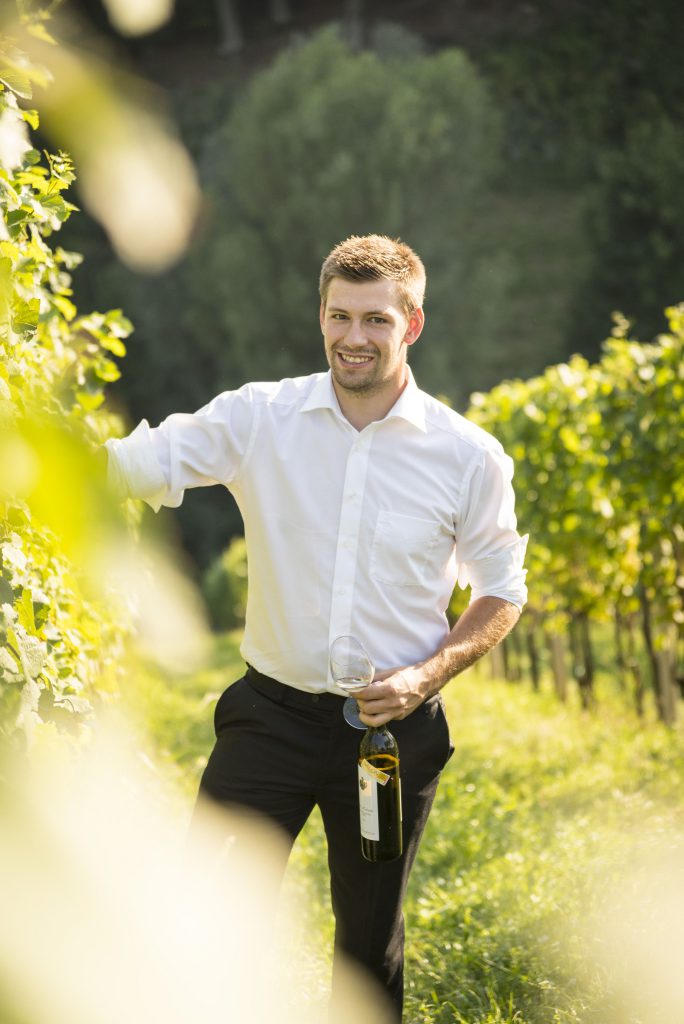 Weinbau- und Kellermeister Mario Weber genießt seit 2012 das uneingeschränkte Vertrauen der Besitzer.