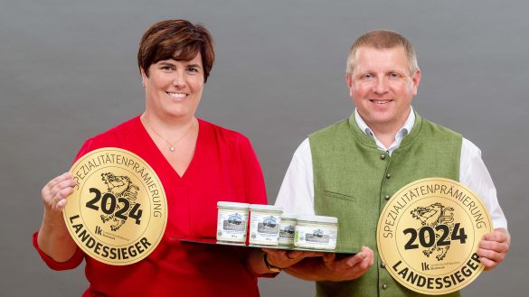 Martina und Walter Rudorfer aus Altirdning überzeugten mit ihrem Naturjoghurt und Speisetopfen. [© Kristoferitsch]